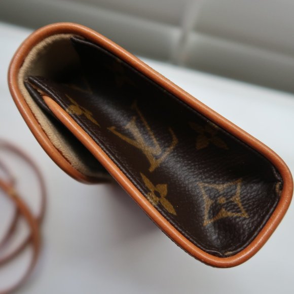 Louis Vuitton Vintage Florentine belt bag - Picture 7 of 11